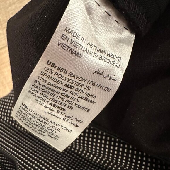 Chicos Womens Black & White Geometric Slim Ankle Pants Size 1 US 8 - Picture 6 of 8